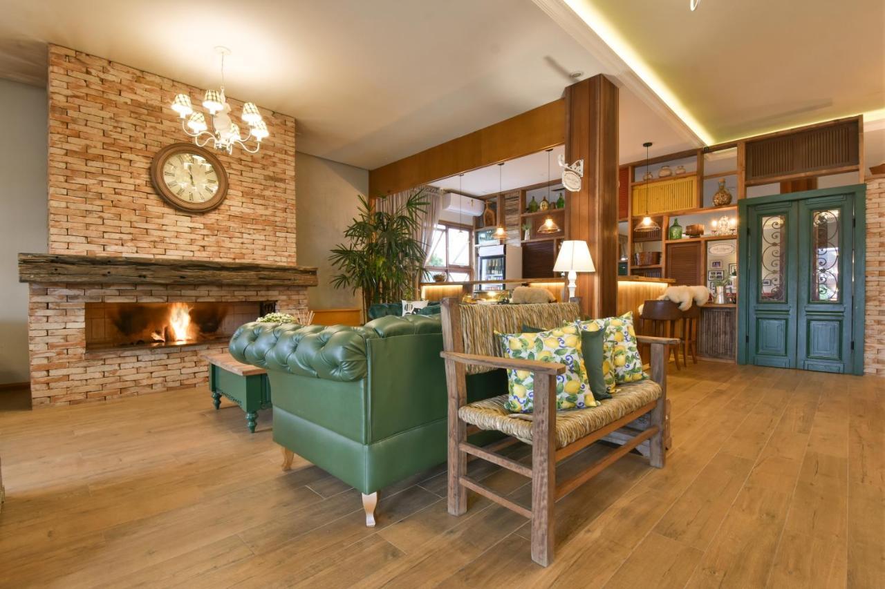 Hotel Bertoluci Gramado Buitenkant foto