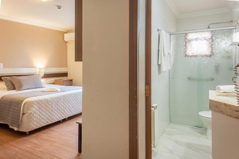 Hotel Bertoluci Gramado Kamer foto